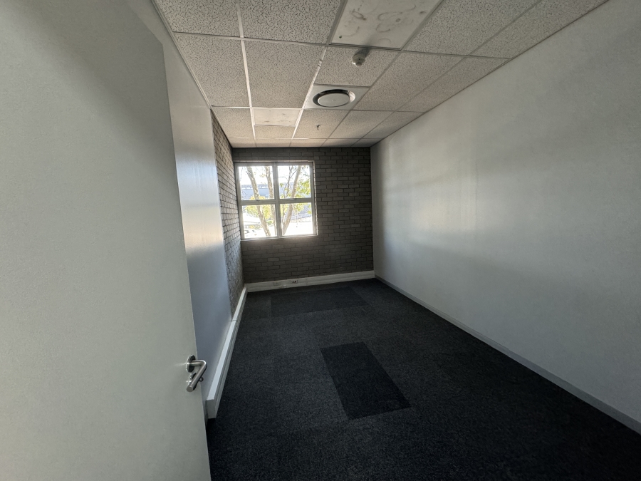 To Let commercial Property for Rent in Montague Gardens Western Cape
